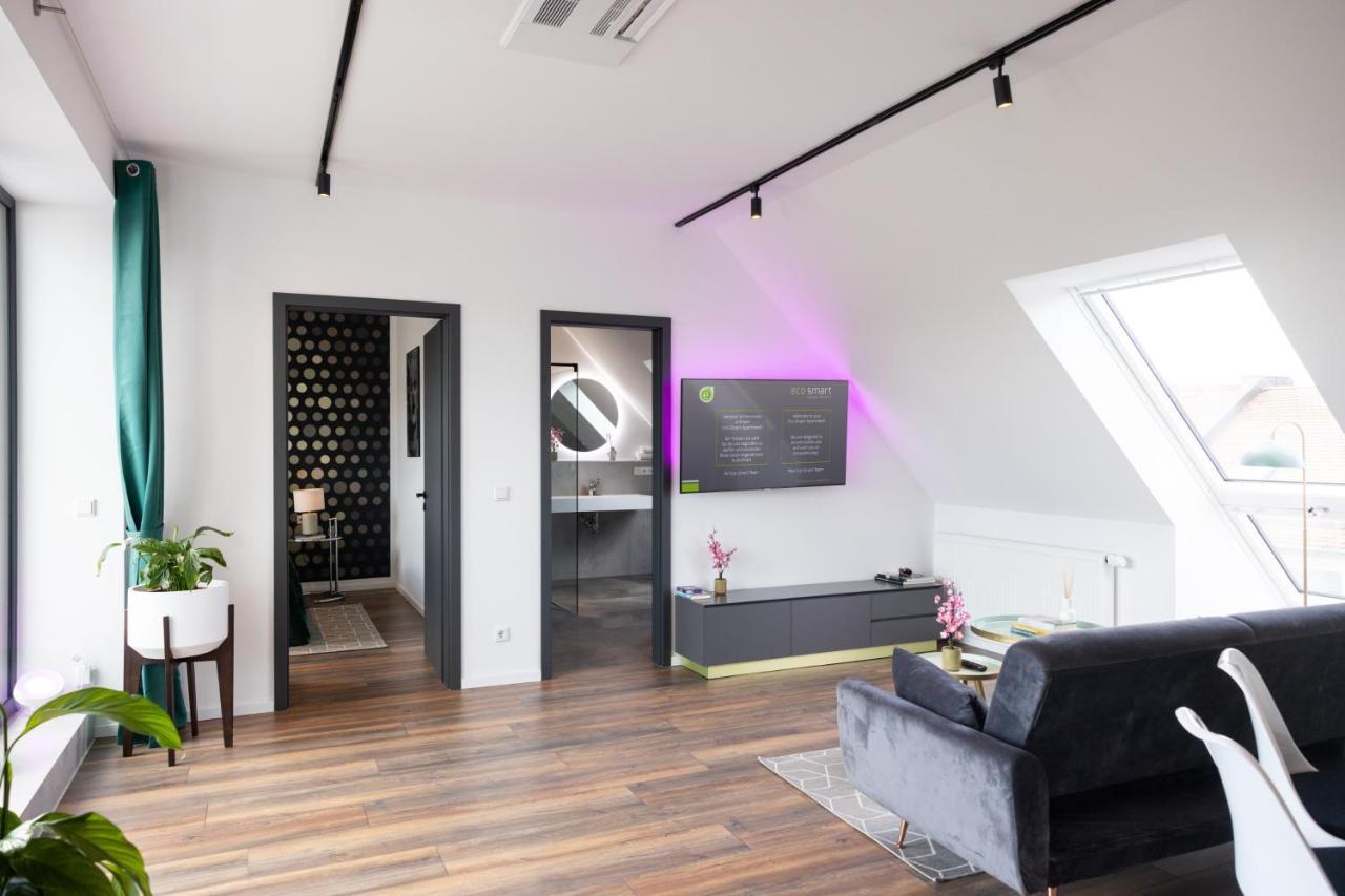The Penthouse At Eco Smart Apartments Nürnberg Eksteriør bilde
