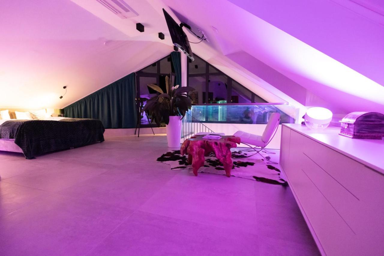 The Penthouse At Eco Smart Apartments Nürnberg Eksteriør bilde